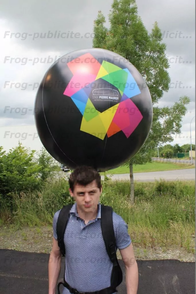 ballon sac à dos pour distribution de flyers au stade pierre Mauroy à Lille